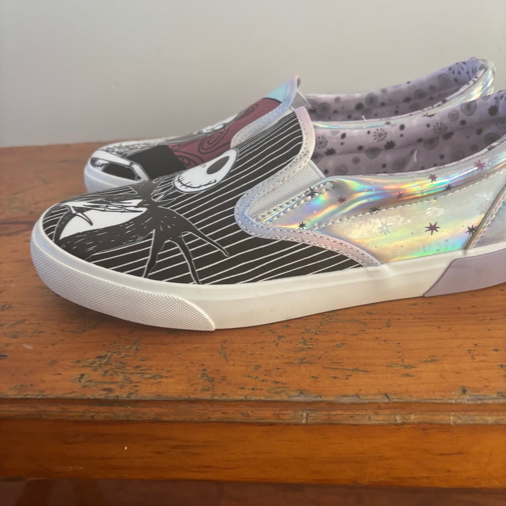Disney Nightmare Before Christmas Slip-On Sneakers Women’s Size 8.5 - Picture 3 of 12